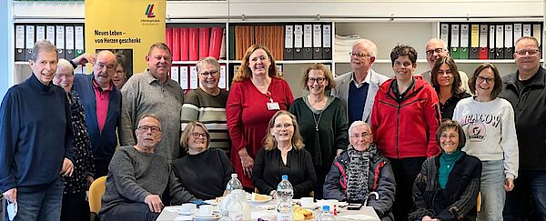 Gruppenfoto von der Kontaktgruppe Mainz/Wiesbaden