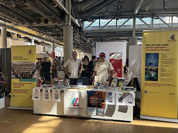 Infostand betreut von unseren Ansprechpartnern v.l.n.r.: Ferdinand Franz Geßler, Sabrina Cavallaro, Andreas Müller