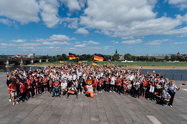 Deutsche Mannschaft (YesVideograpy)
